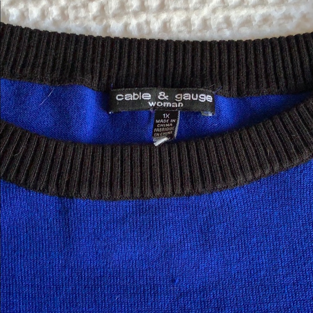 Sweater - Picture 2 of 3